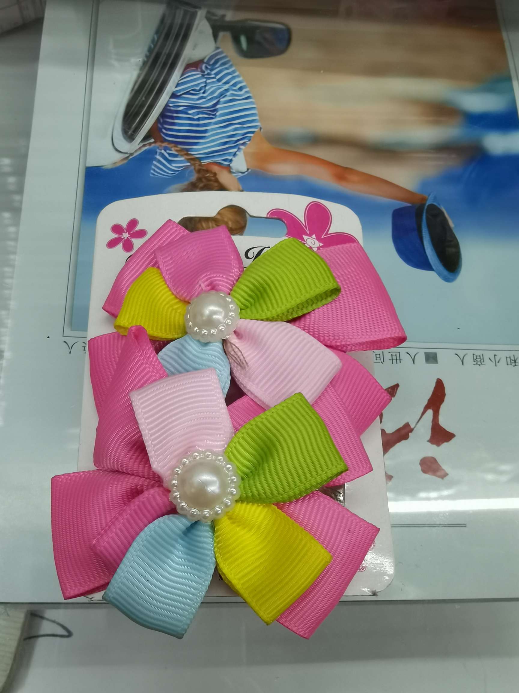 儿童发夹22，款式新颖，选材优良，深受新老客户的欢迎图