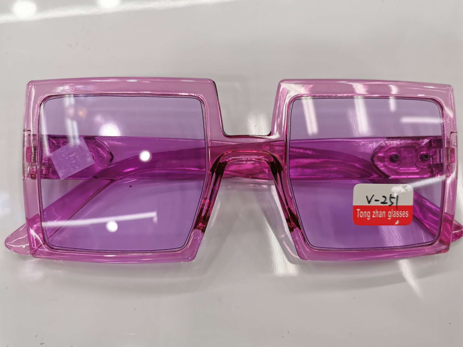 New sunglasses 2020-16 thumbnail