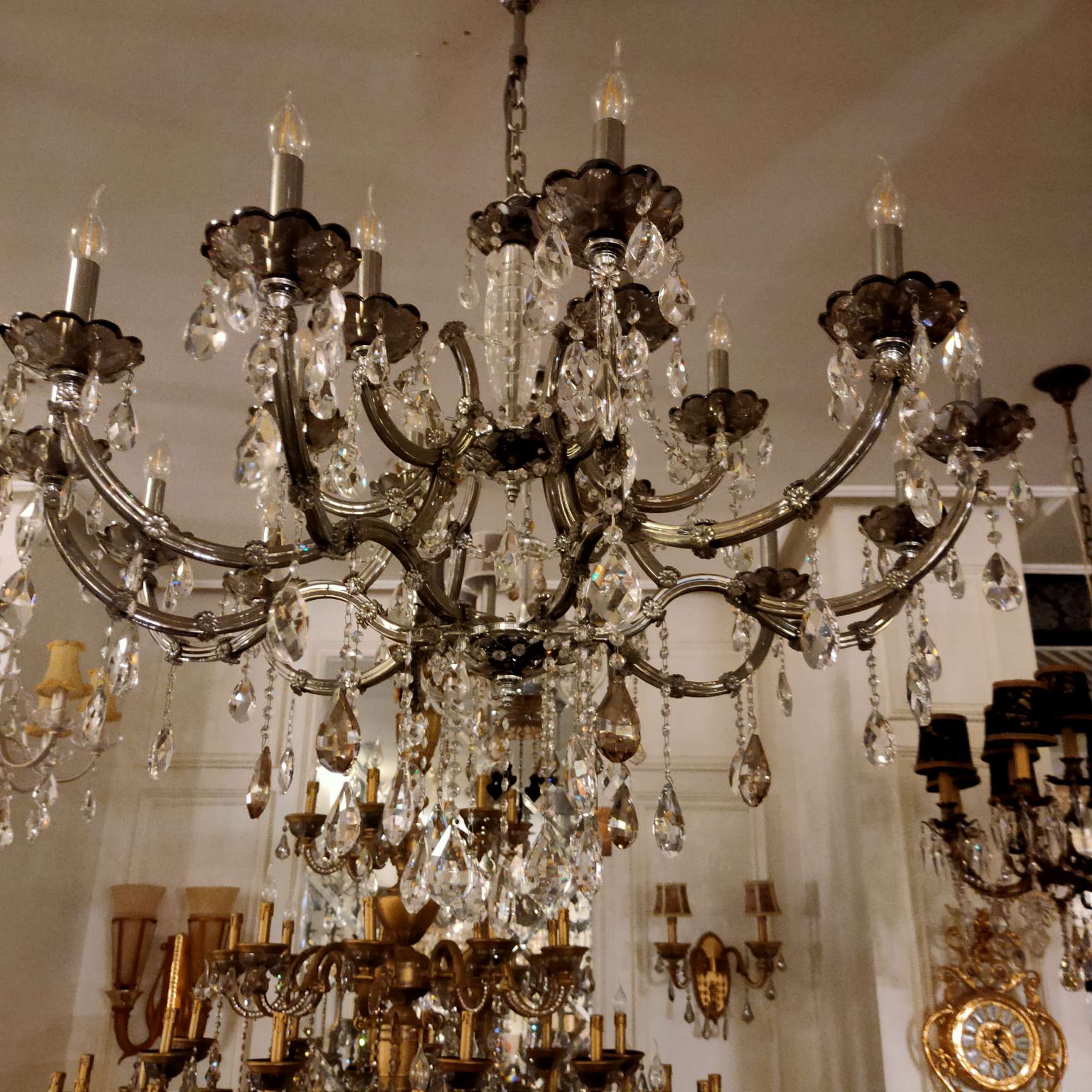 欧式北欧全铜水晶灯具轻奢吊灯简 约现代客厅灯卧室餐厅灯水晶 灯白底实物图