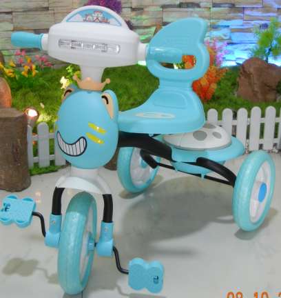 新款青蛙儿童三轮车