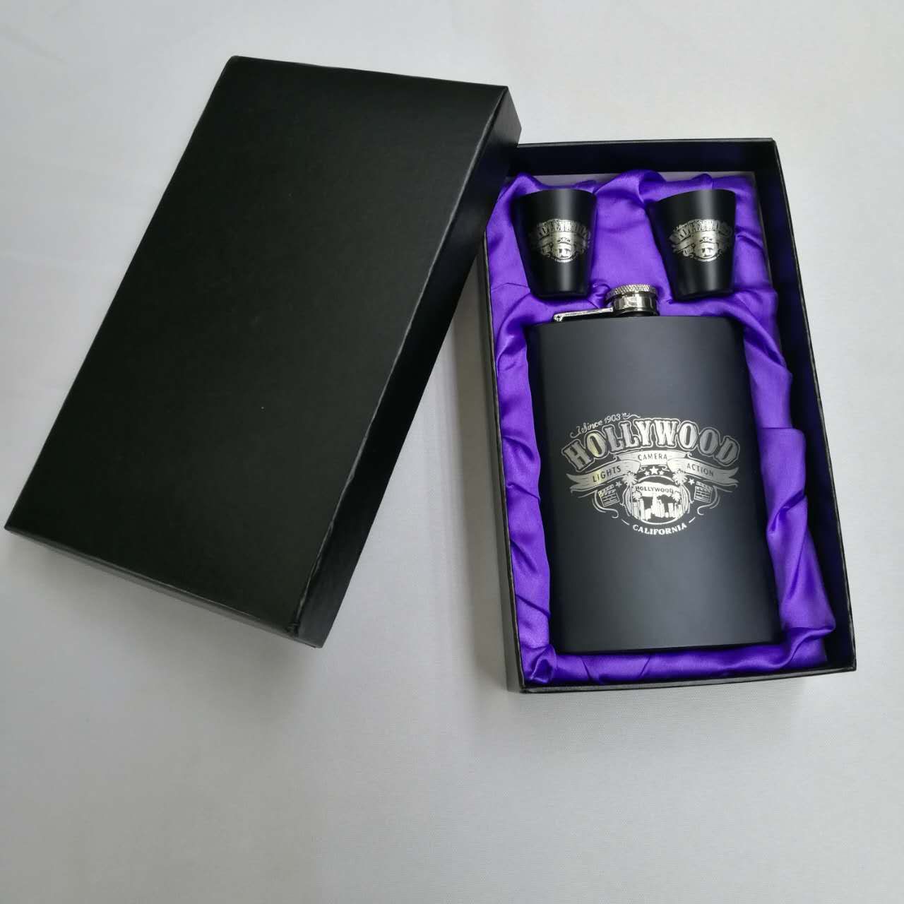 8盎司紫布礼盒套装