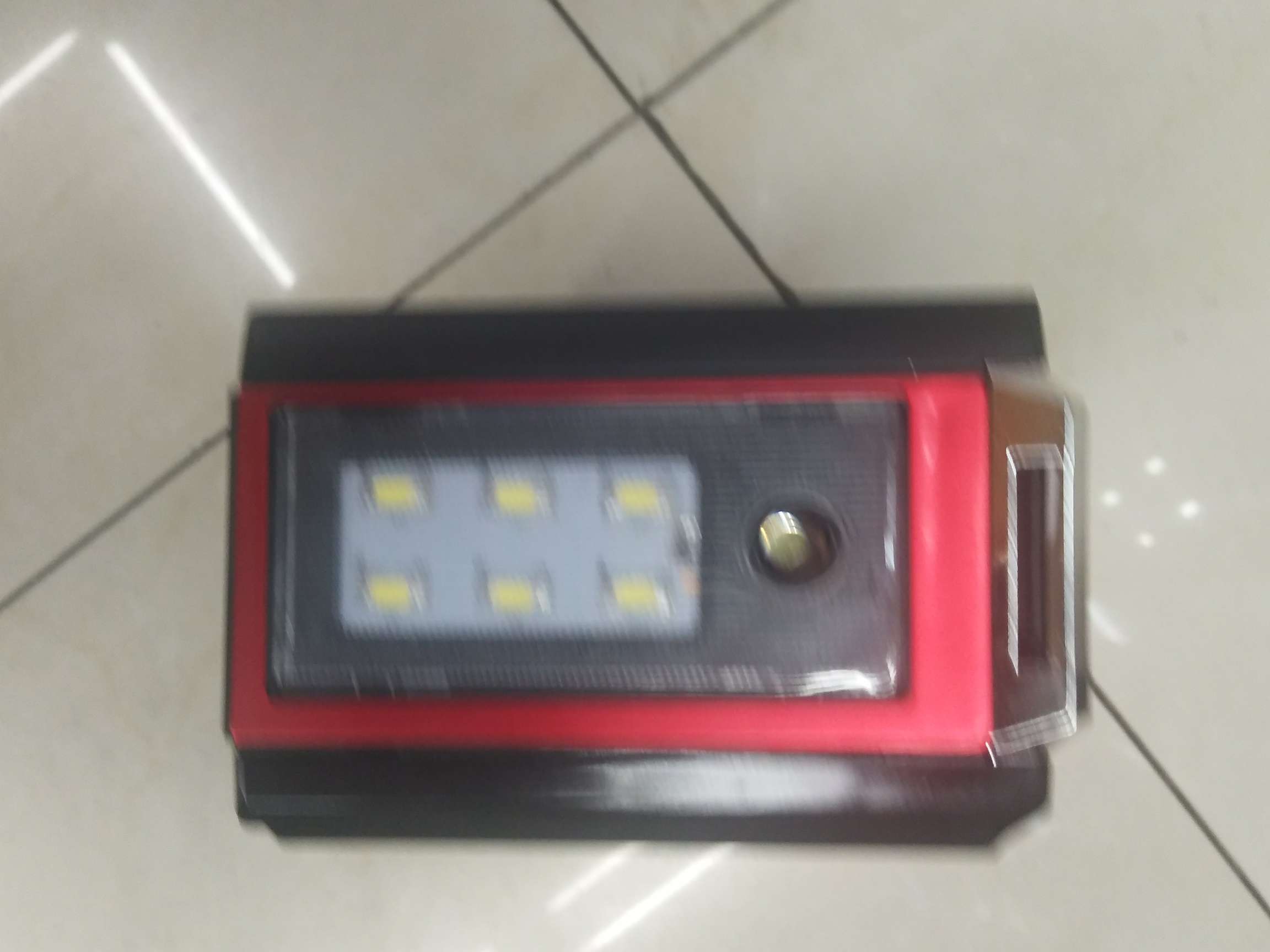 Rx 381 multi-band charged card radio with light Application Scenario