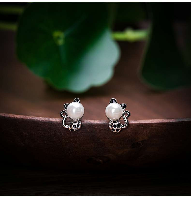 Changsheng Jewelry Titanium Steel Pearl Cat ear Stud Mini Niche Earrings Wholesale details Picture
