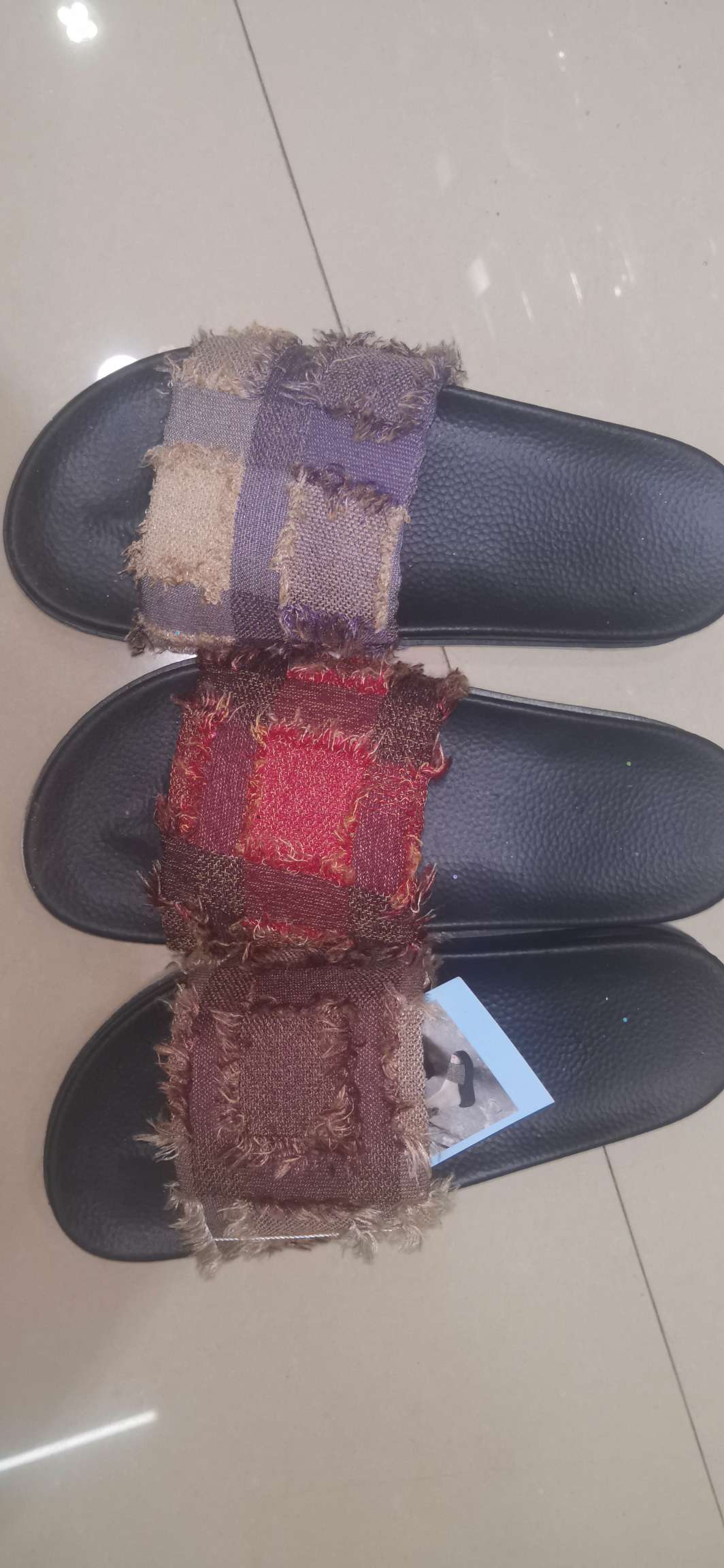 Air-Cushion Bottom Pop Slippers details Picture
