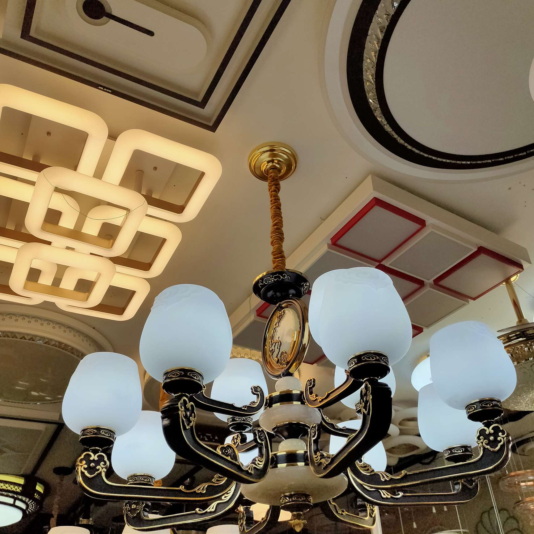 Nordic living room chandelier, simple and elegant, modern dining room lamp, elegant and light luxury, three-bedroom and two-living-room lighting package combination, bedroom lamp chandelier Application Scenario