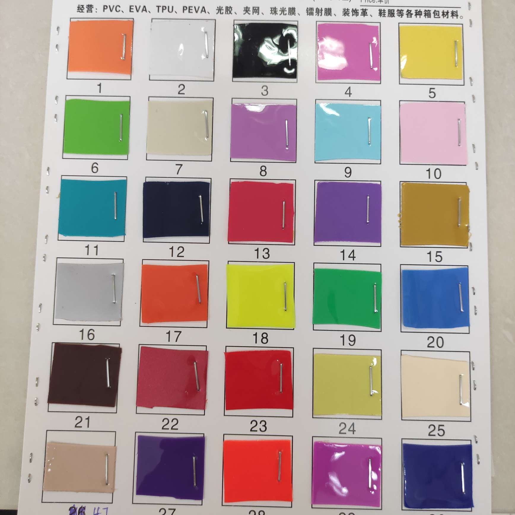 光胶大量现货高中低档皮革面料厂家直销热销新款