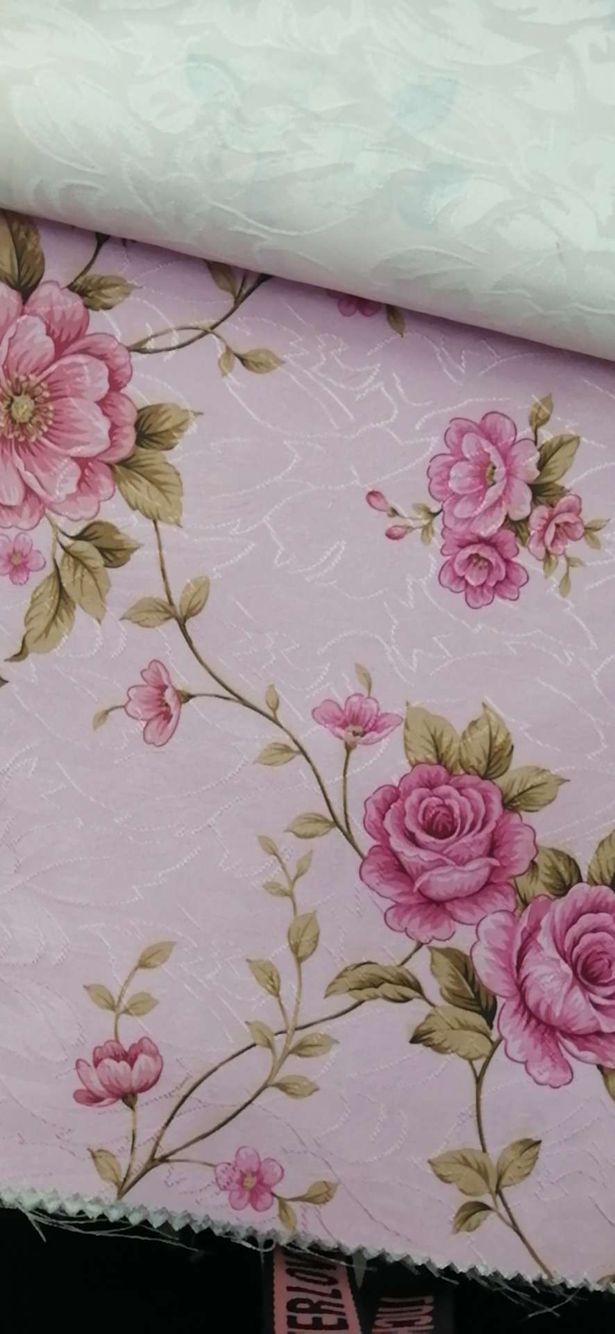Small floral print jacquard idyllic tablecloth thumbnail
