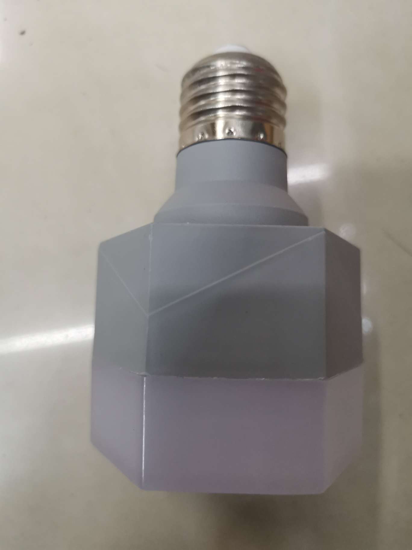 厂家批发 10W魔法六角LED灯产品图