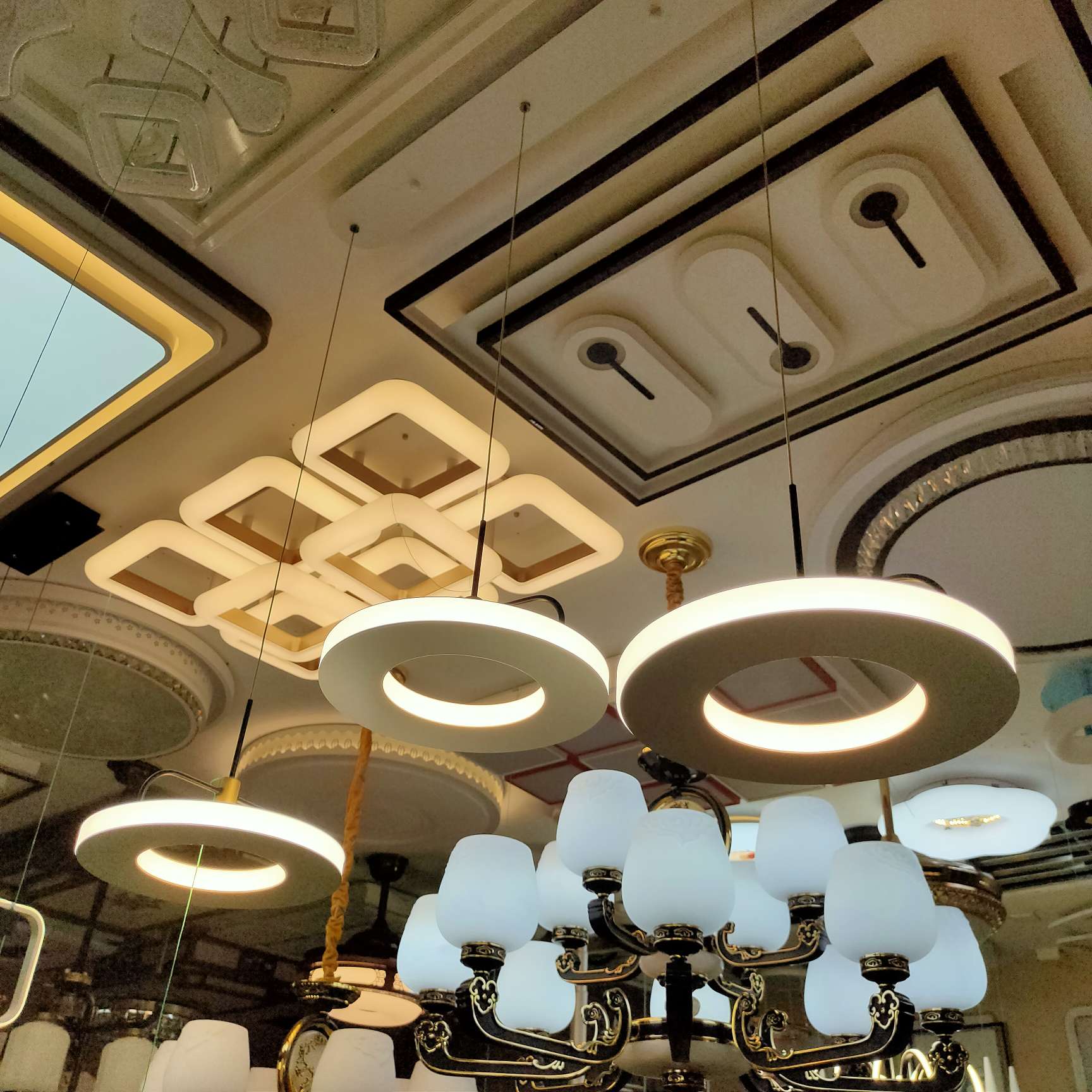 Nordic living room chandelier, simple and modern, dining room lamp, grand and light luxury, three-bedroom and two-living-room lighting package combination, bedroom lamp undefined