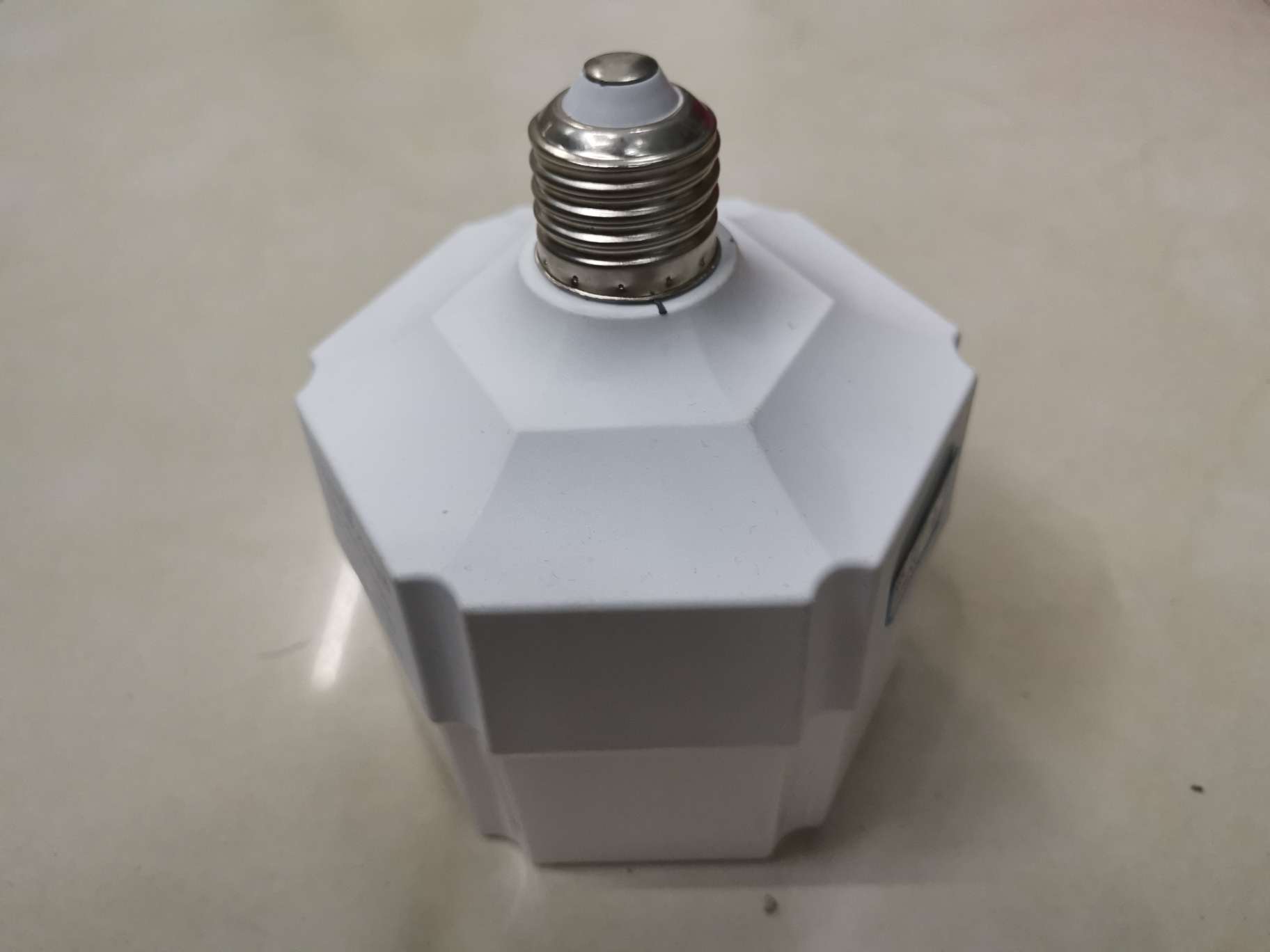 Manufacturer wholesale A100 ultra bright six - sided lights thumbnail