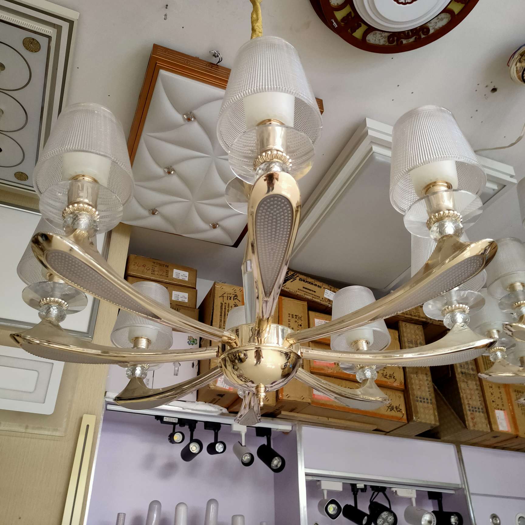 Nordic living room grand chandelier, simple and modern dining room lamp, grand and light luxury three-bedroom and two-living-room lighting package combination, grand bedroom lamp chandelier Item Picture