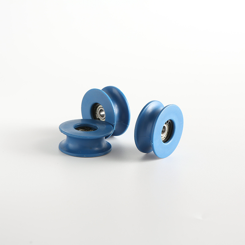 Fabric cutting machine parts, fabric cutting machine, fabric saving machine, pulley, lifting rod, guide wheel, movable wheel, triangular fixed frame wheel