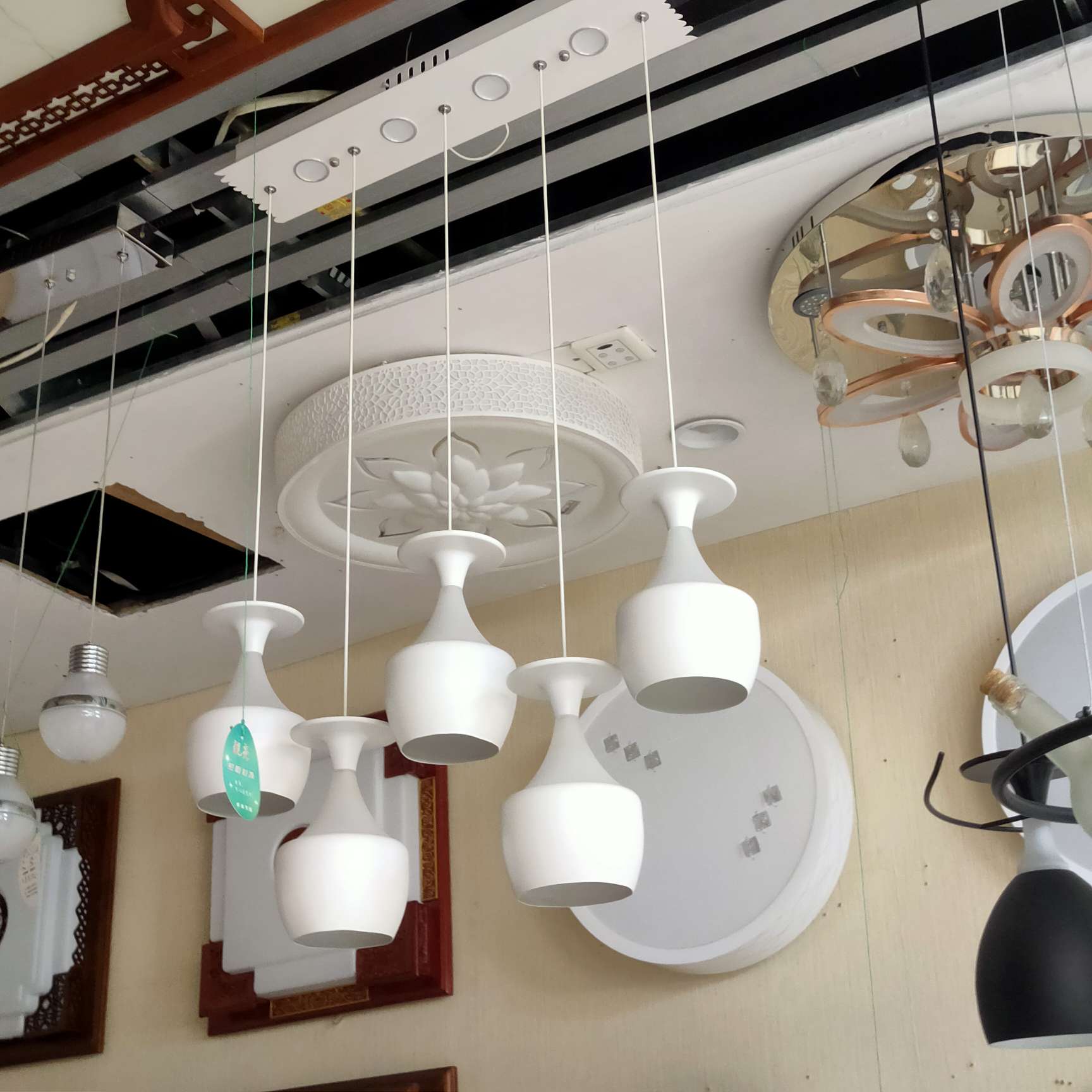 Nordic living room chandelier, simple and modern, dining room lamp, grand and light luxury, three-bedroom and two-living-room lighting package combination, bedroom lamp Item Picture