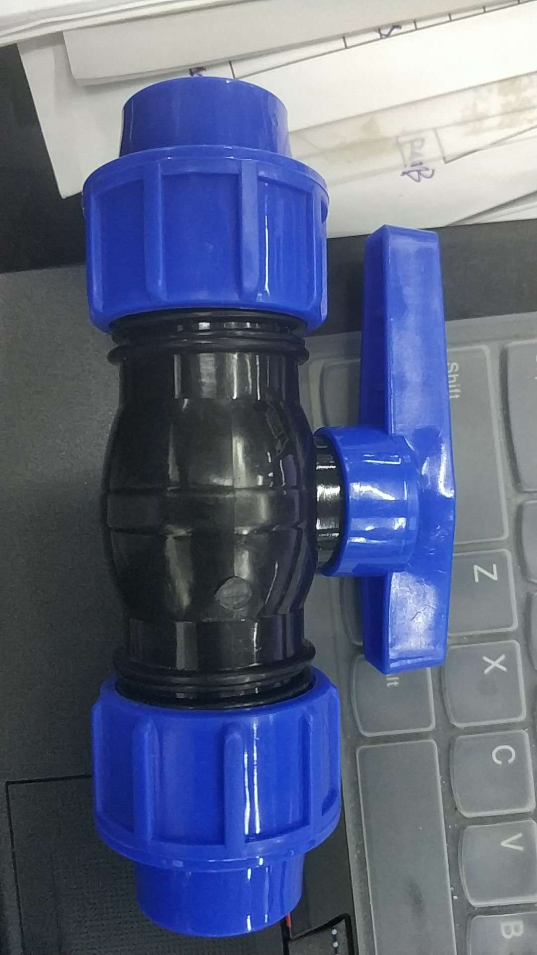 Válvula de bola de conexión rápida PP para uso doméstico e industrial details Picture