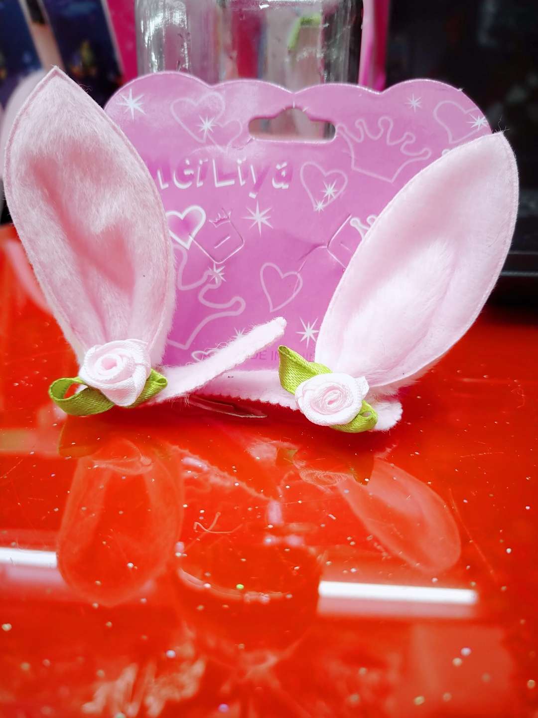 Rabbit ear hairpin