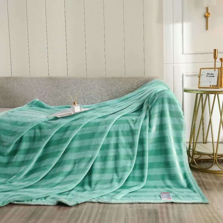 2020 Autumn/Winter New Plain Jacquard Farai Velvet Blanket Coral Velvet Blanket! details Picture