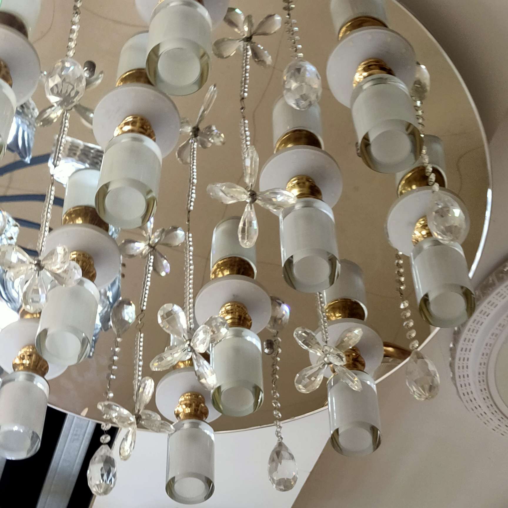 Nordic living room chandelier, simple and modern, dining room lamp, grand and light luxury, three-bedroom and two-living-room lighting package combination, bedroom lamp chandelier details Picture