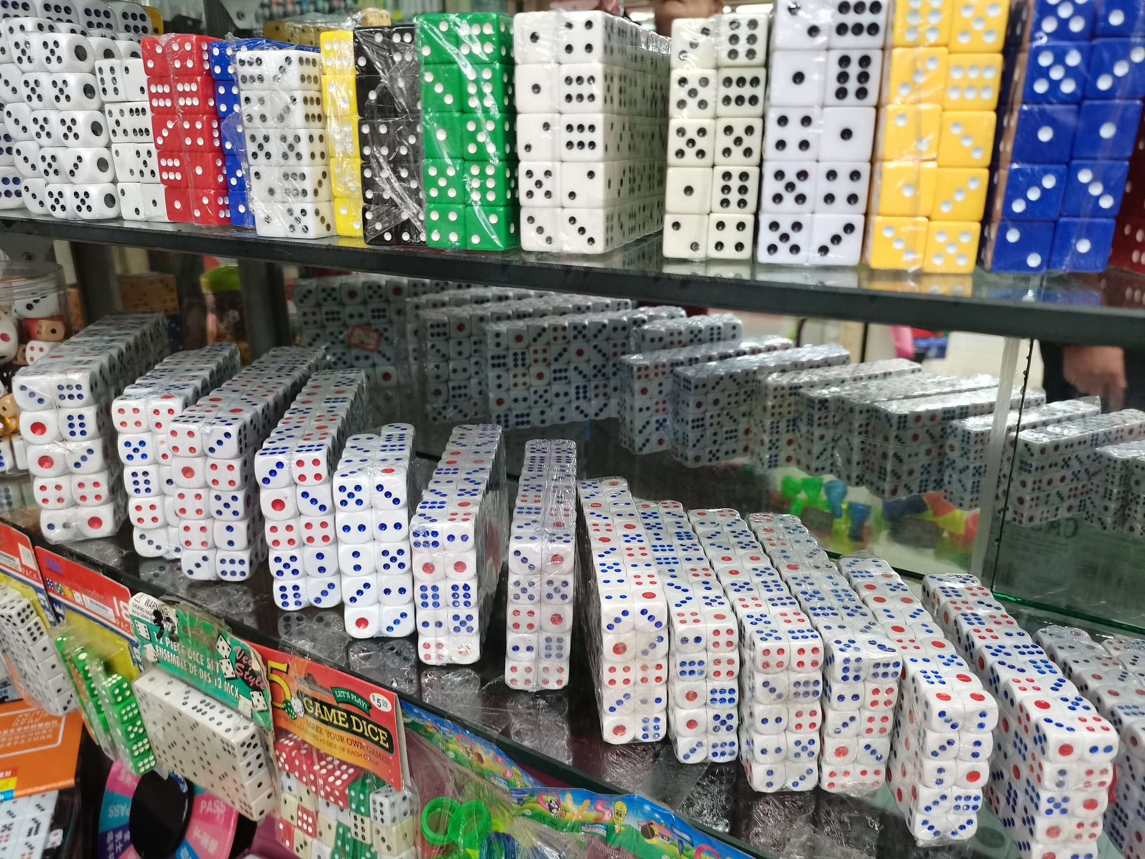 Dice Multi-Color Specific Price Negotiable details Picture
