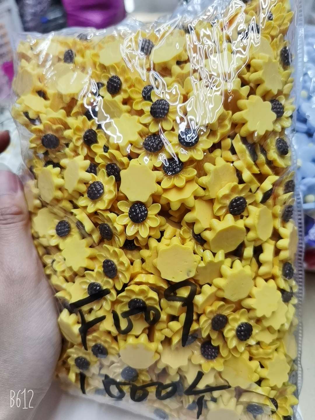 Resin sunflower F010 details Picture