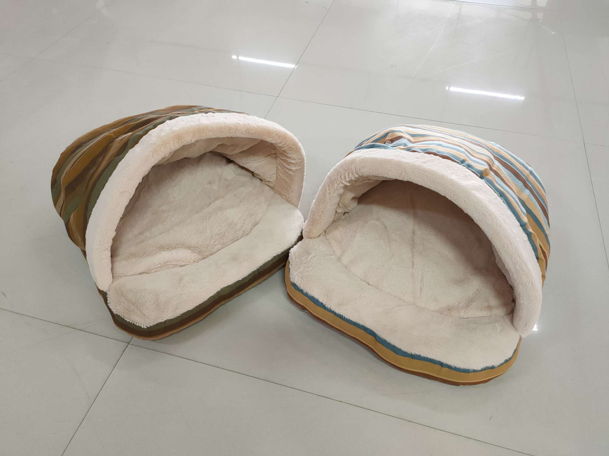 New type of slipper bed, small teddy Corgi pet bed, comfortable and warm pet mattress for cats and pets, factory direct sales Application Scenario