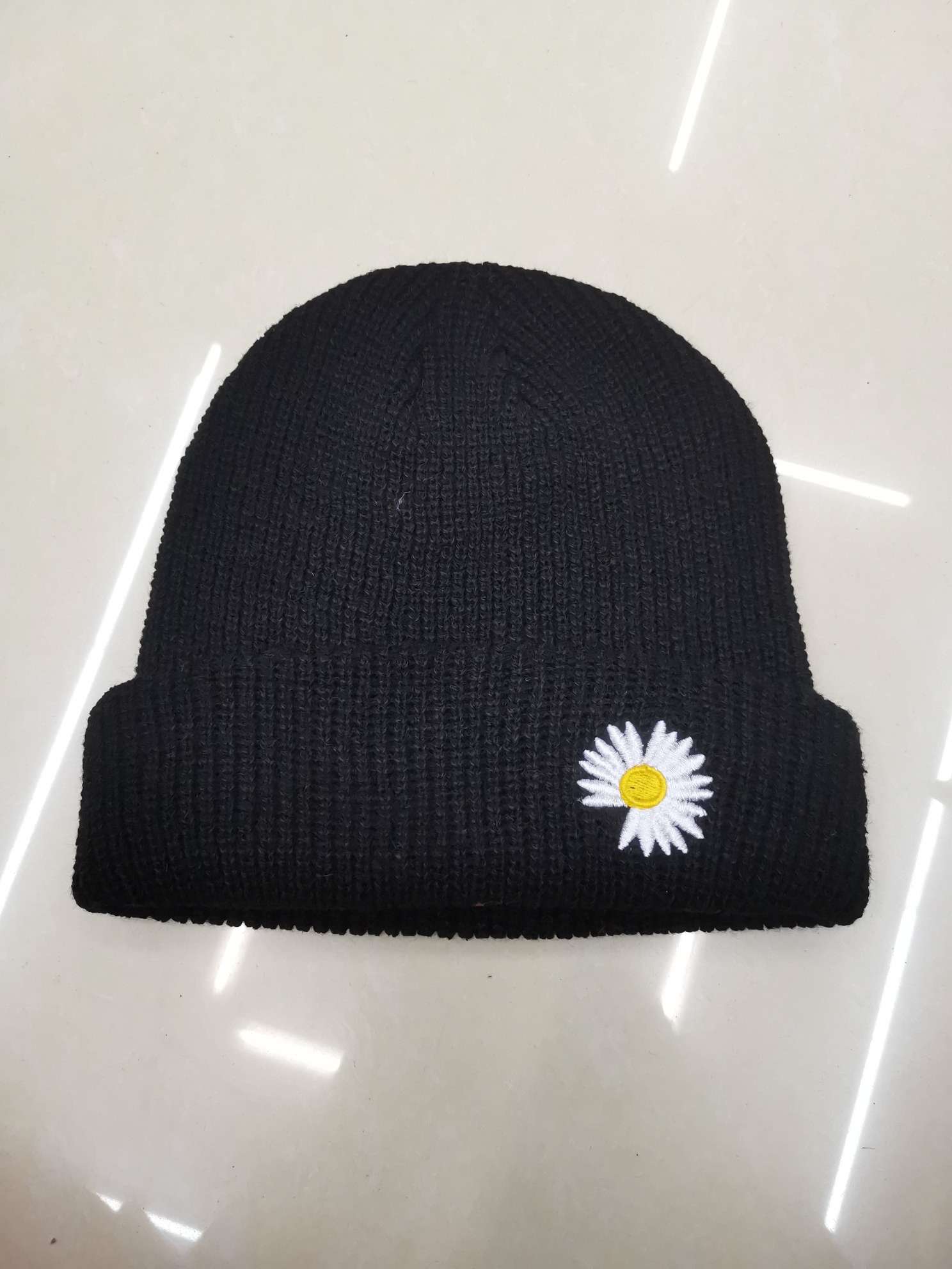 Little Chrysanthemum Fashion Hat Specification drawing