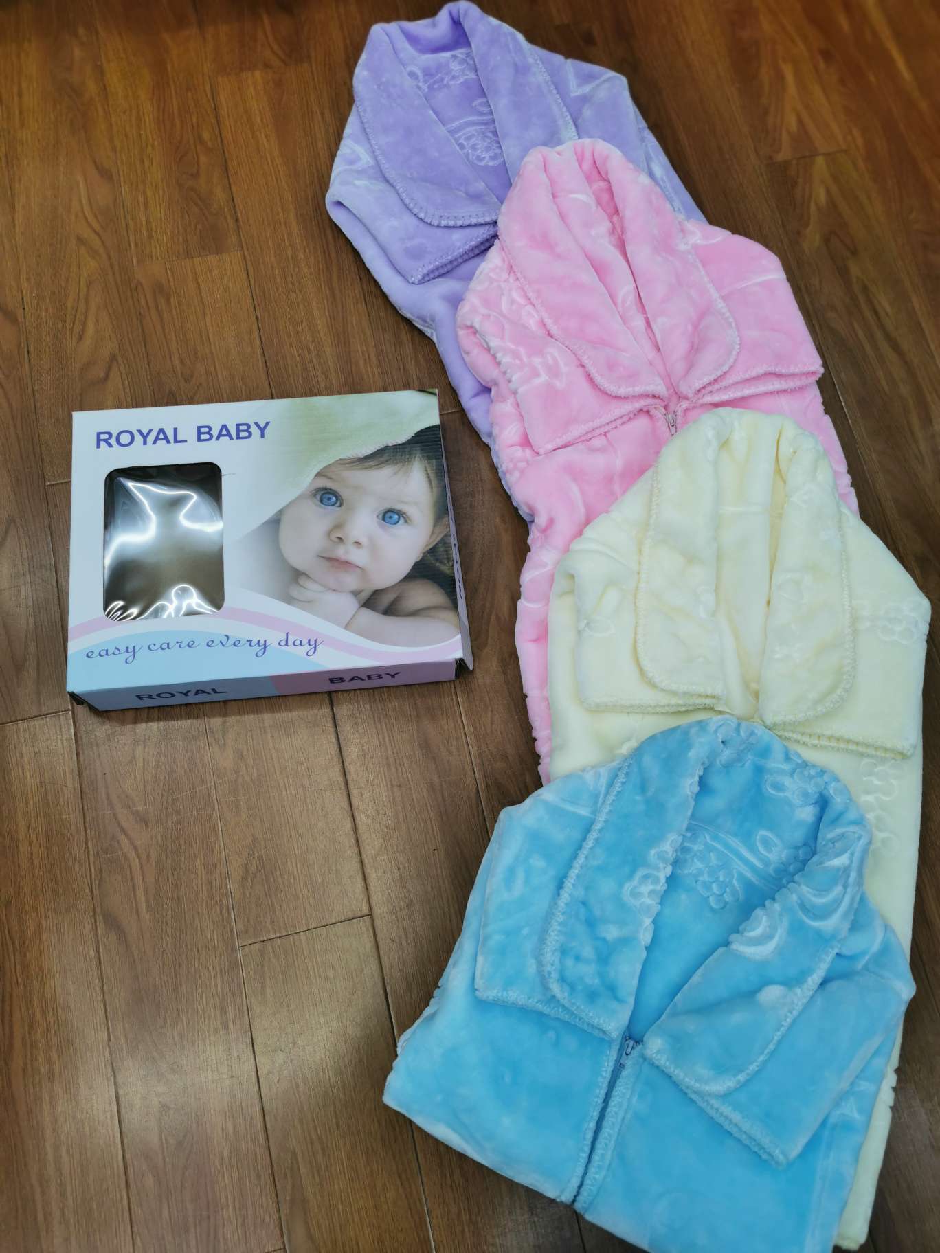 床上用品压花云童毯盖毯宝宝睡袋小孩毯外贸产品产品图