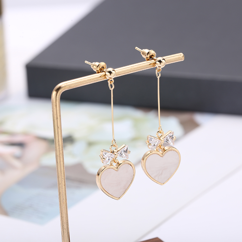 韩版简约闪亮锆石爱心耳环韩国气质女式款耳钉