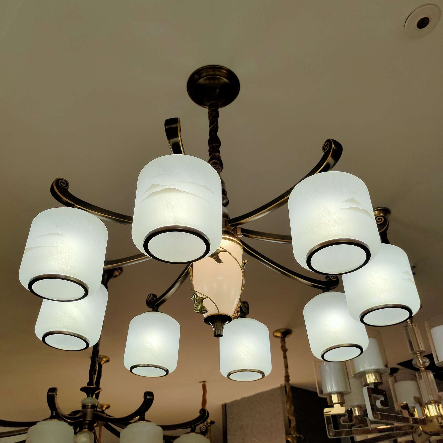 New Chinese-style chandeliers for halls, bedrooms, dining rooms and living rooms, creative hotel lighting fixtures