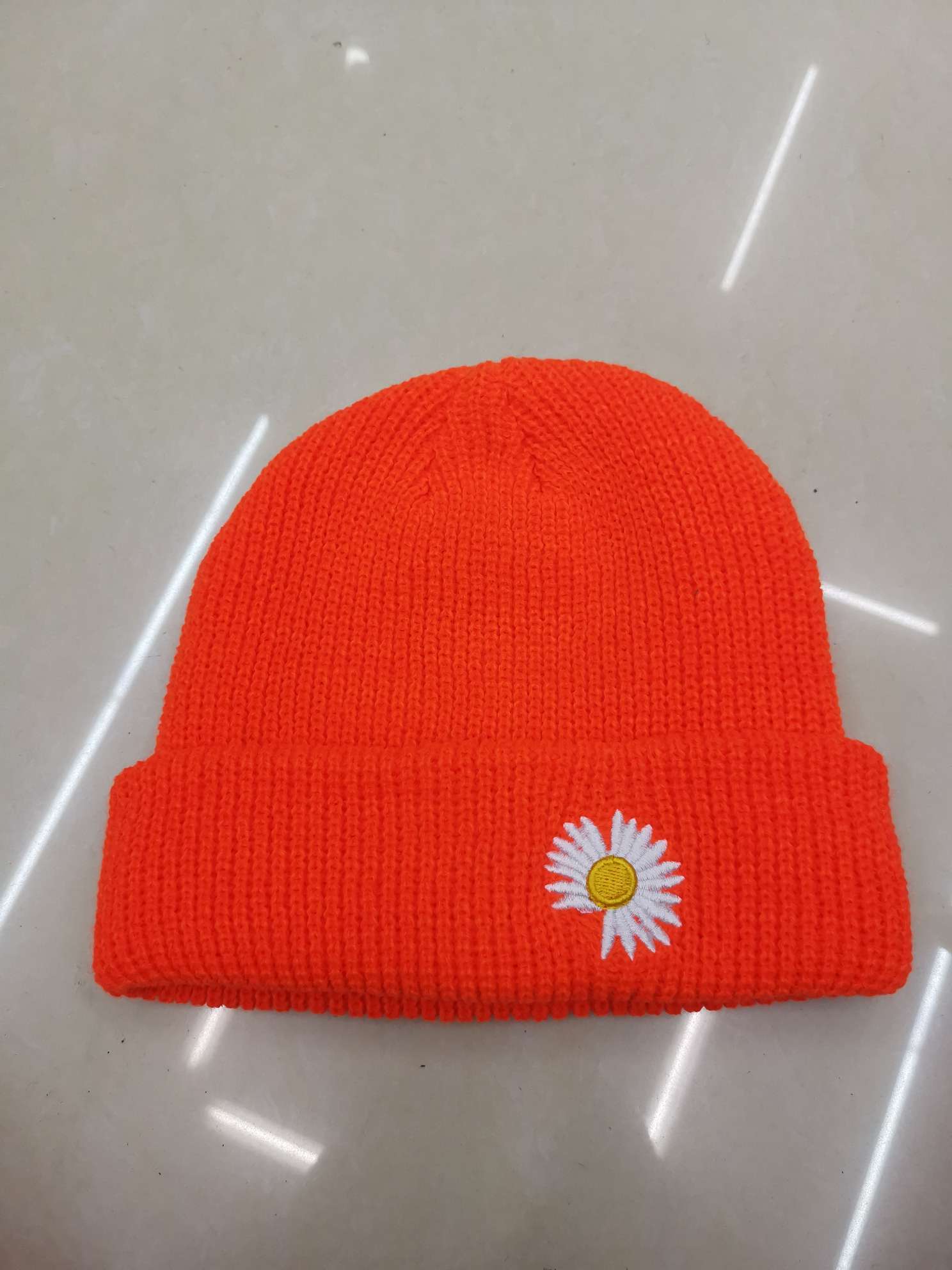 Little Chrysanthemum Fashion Hat