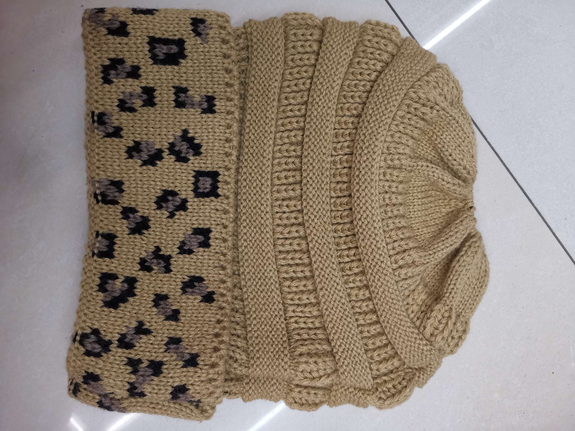 Knitted Woolen Hat 2