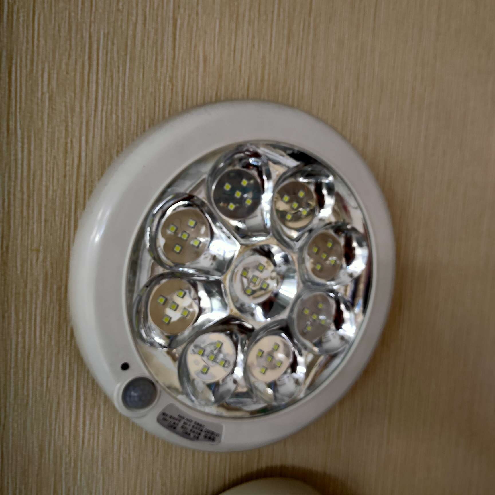 Nordic living room chandelier, simple and modern, dining room lamp, grand and light luxury, three-bedroom and two-living-room lighting package combination, sensor bedroom lamp details Picture
