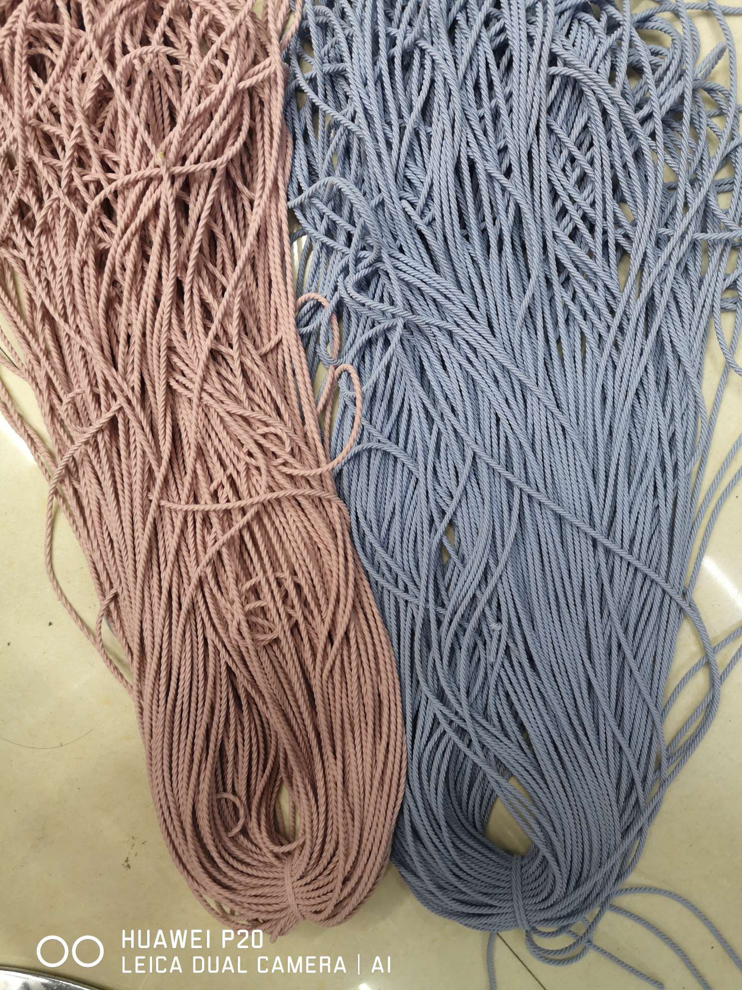 3IMM Hemp stretch elastic rubber band imported leather and nylon high elastic silk head jewelry rope (environmental protection material)
Spot 100 m: black, white, dark coffee, pink and light blue thumbnail