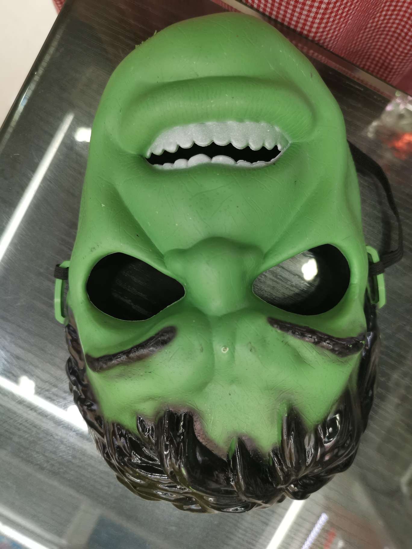 Hulk mask