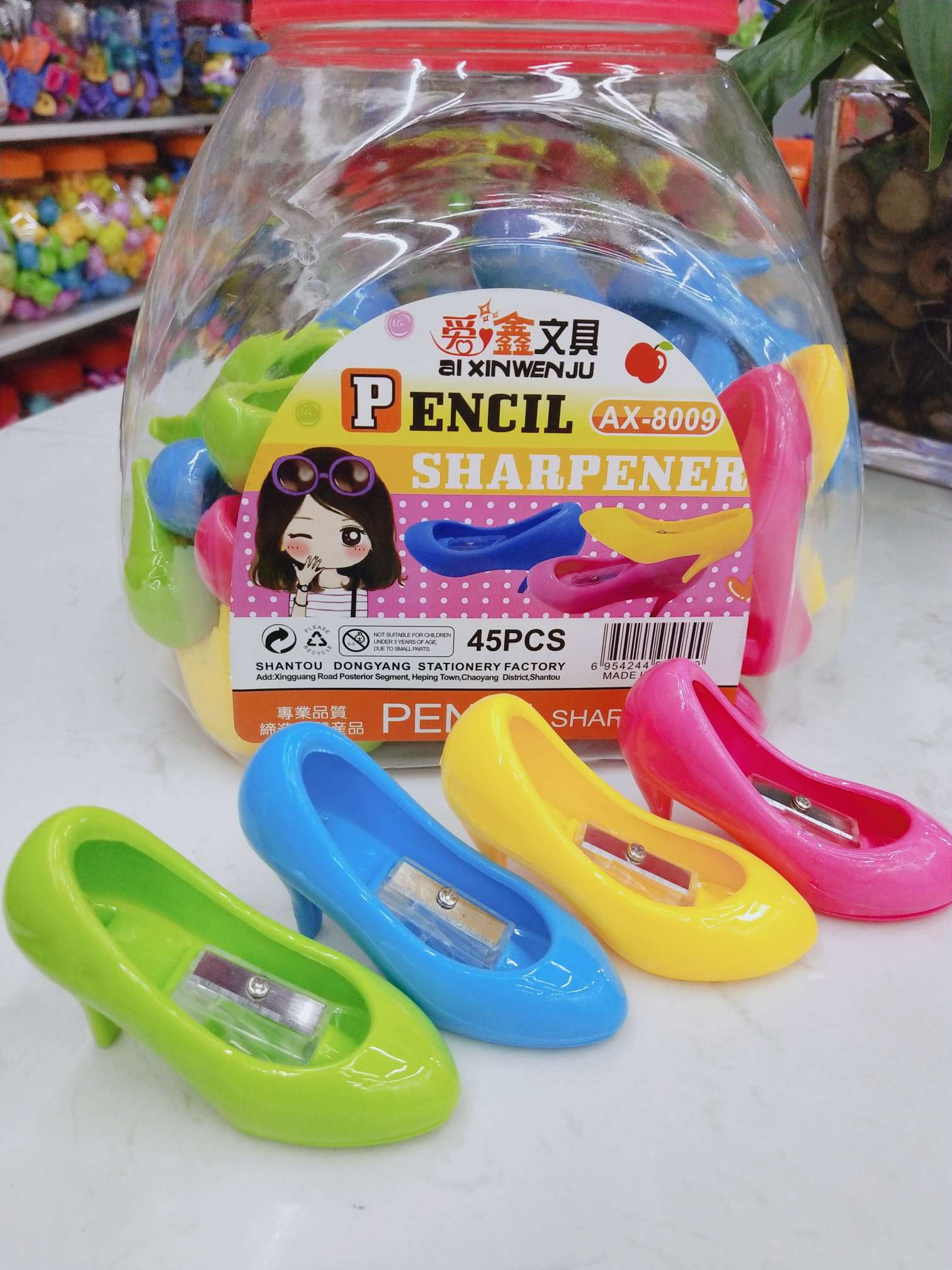 High heel pencil sharpener mini pencil sharpener for children and primary school students with pencil sharpener portable lovely metal small portable pencil sharpener small pencil sketch color lead pencil sharpener wholesale thumbnail