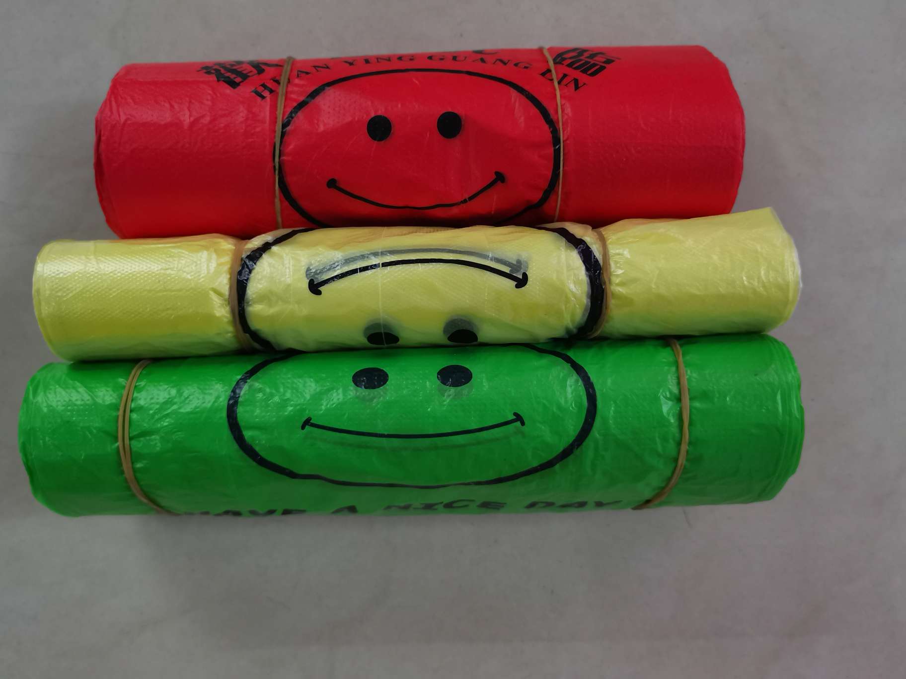 Three-color smiling face vest bag