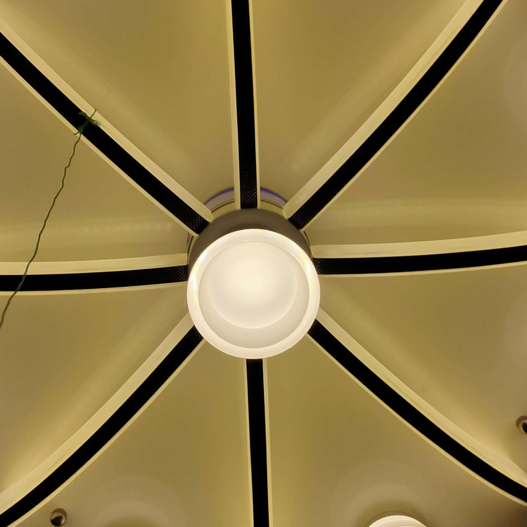Nórdico sala de estar candelabro simple moderno comedor luz atmosférica lujo lámpara de tres habitaciones de dos habitaciones conjunto conjunto lámpara de dormitorio lámpara de techo Item Picture