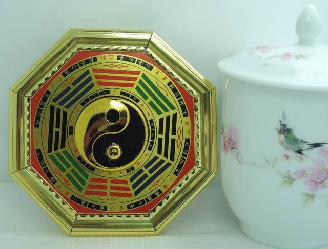 中号四季金边八卦太极木八卦现货发