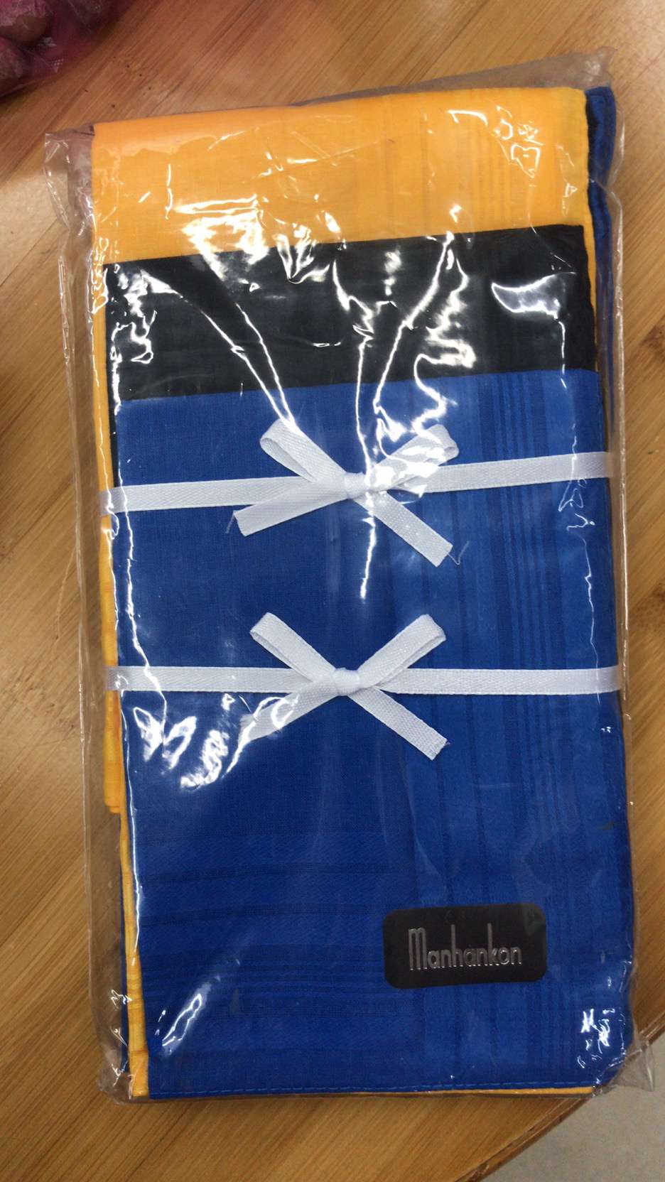 11 manhankon handkerchief thumbnail