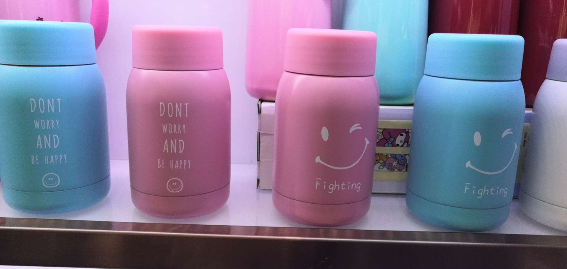 可爱儿童壶