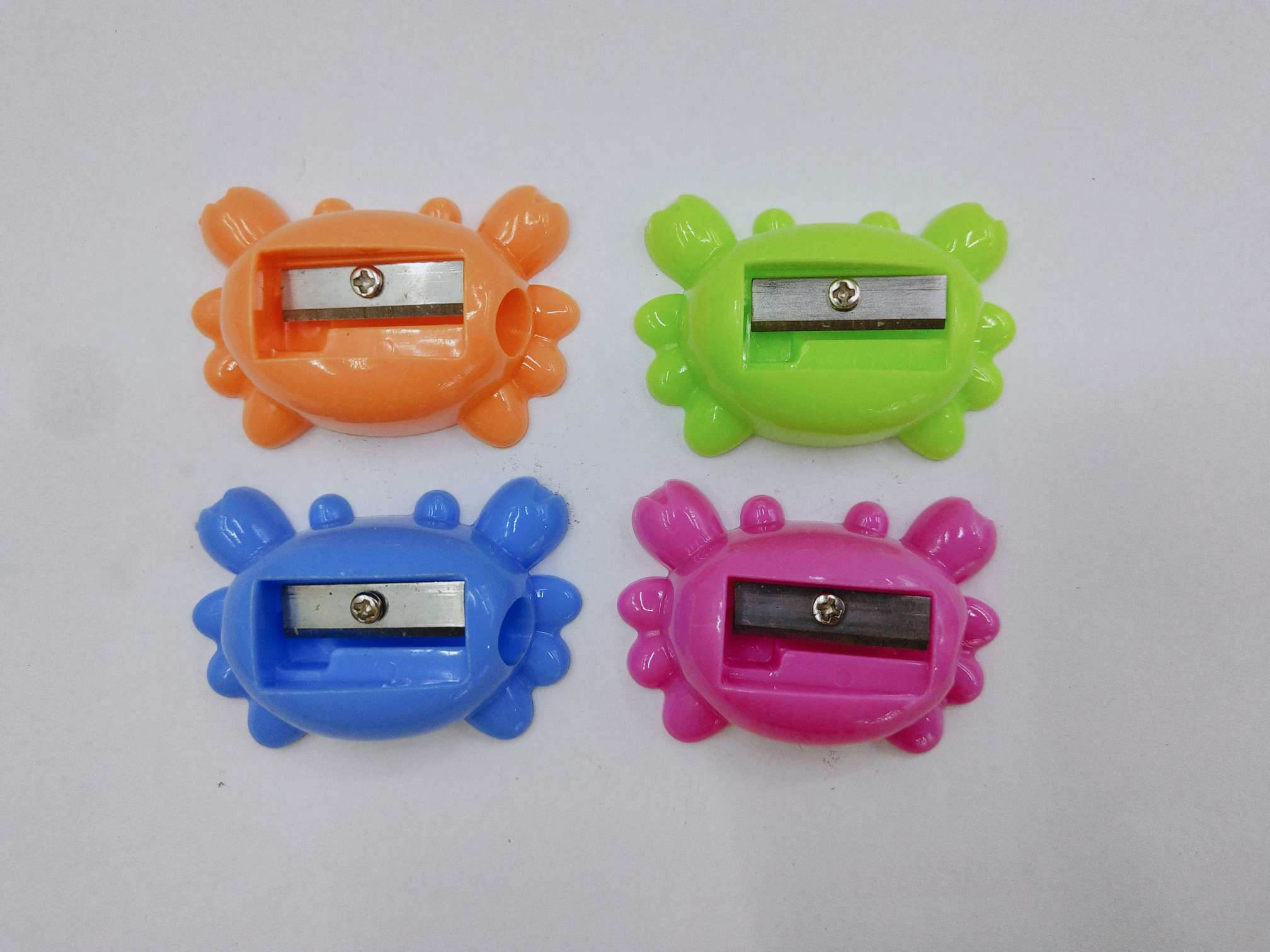 Crab 016 Pencil Sharpener Mini pencil sharpener children elementary school students with pencil sharpener portable lovely metal small portable simple pencil sharpener pencil sharpener pencil sharpener pencil sharpener pencil sharpener pencil sharpener pencil sharpener pencil sharpener
