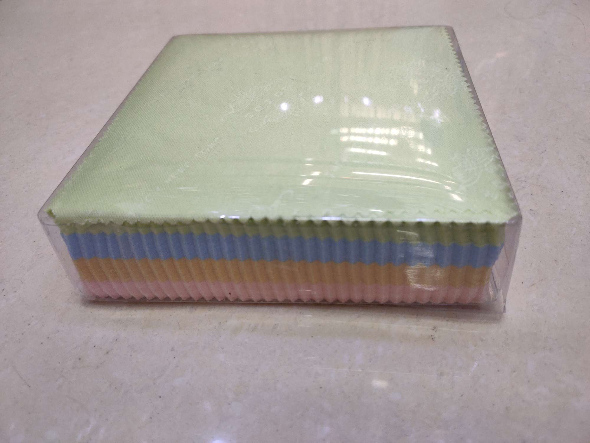Eyeglass cloth