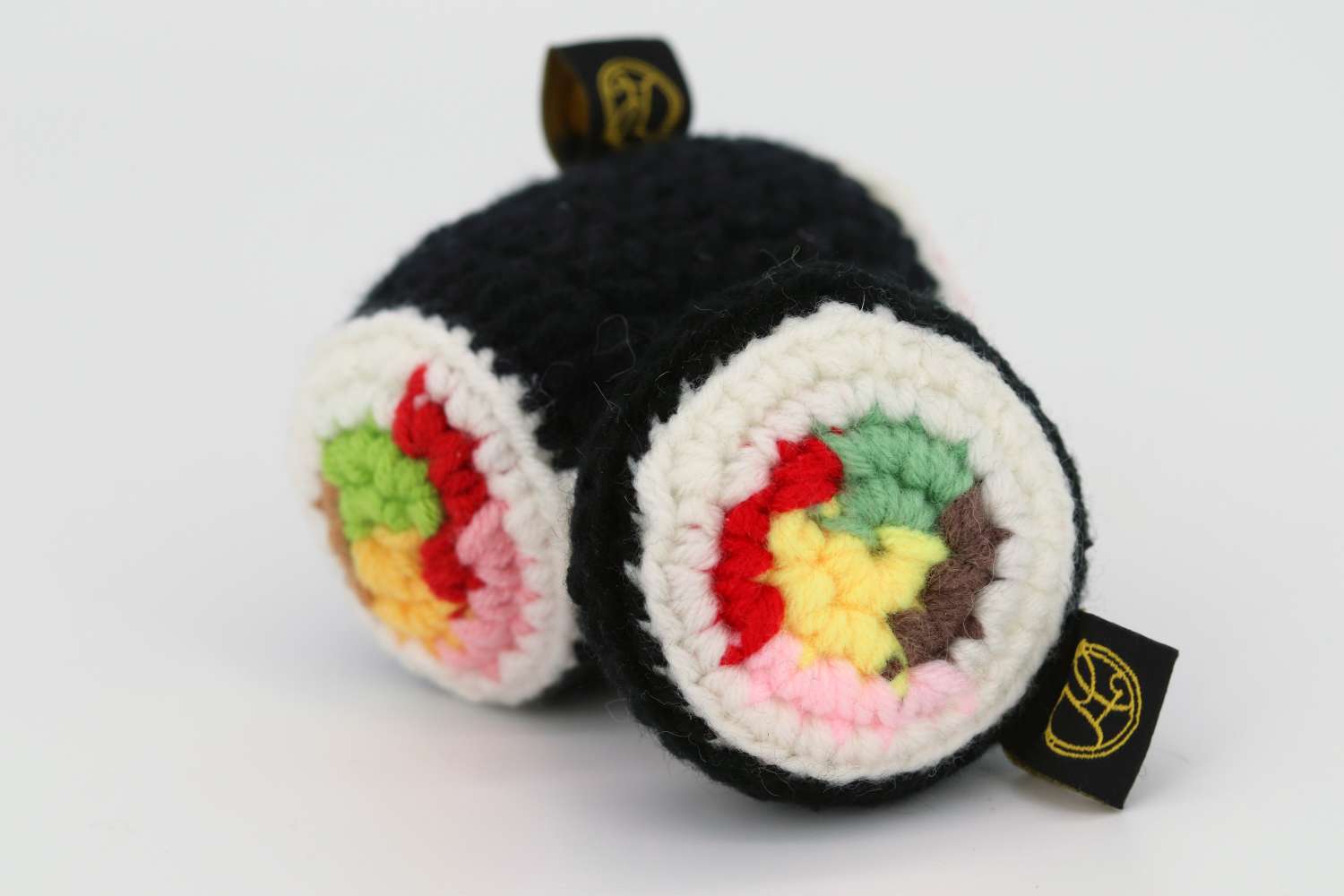 Cat toys, cat sushi, cats are having fun and relieving stress. These small cat toys are hand-woven and chewy Application Scenario