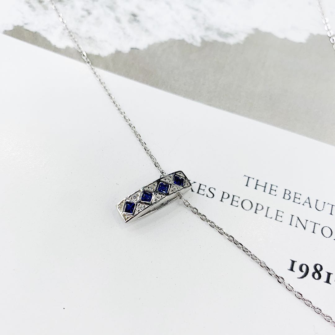 The a925 silver square diamond-shaped zircon micro-inlaid necklace does not fade and does not cause allergies details Picture