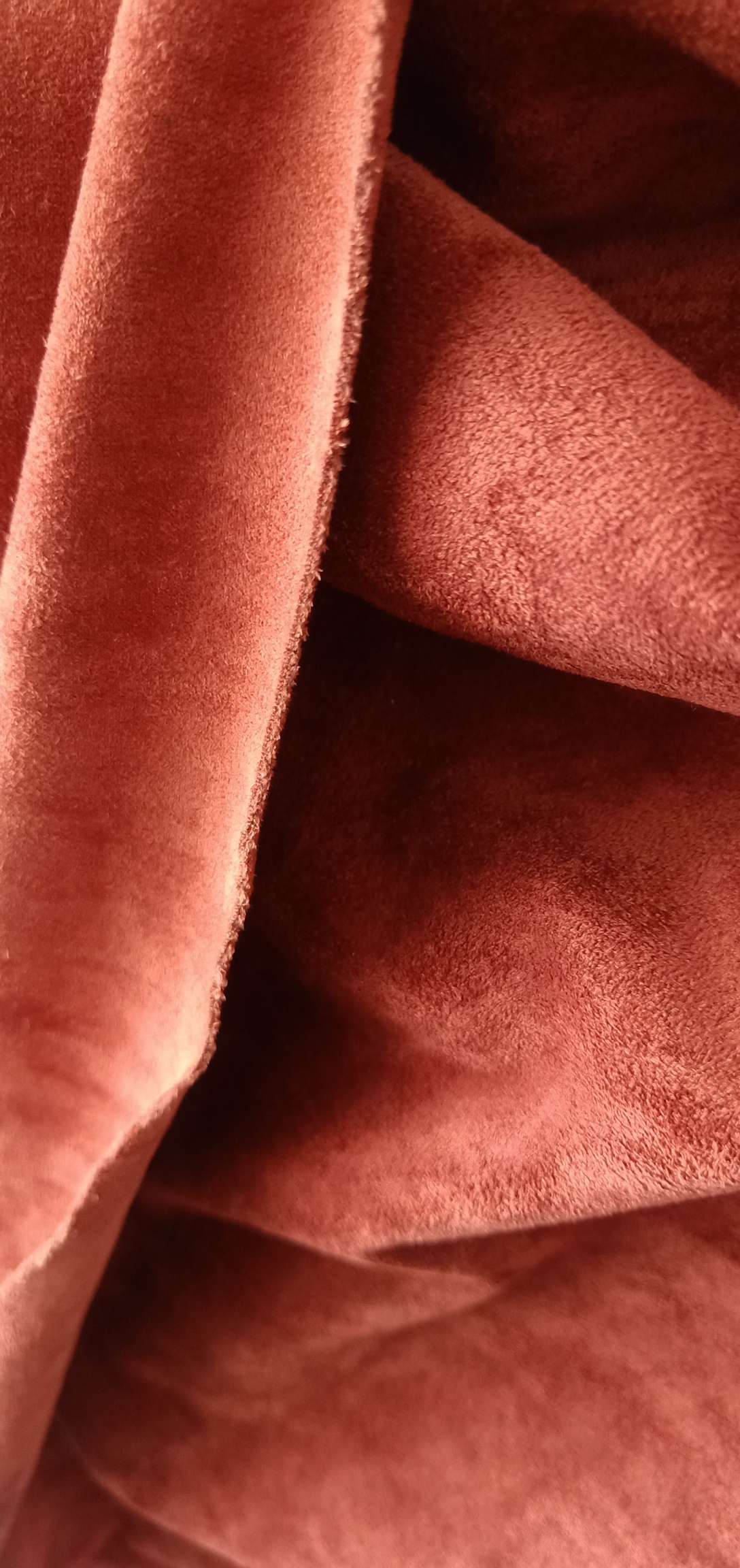 All kinds of medium and high-end flocked velvet, suede velvet, felt fabric, Korean velvet, Italian velvet, sequins, linen, velvet, diamond velvet, faux leather velvet, corduroy, double-sided velvet, ice flower velvet, Dutch velvet details Picture