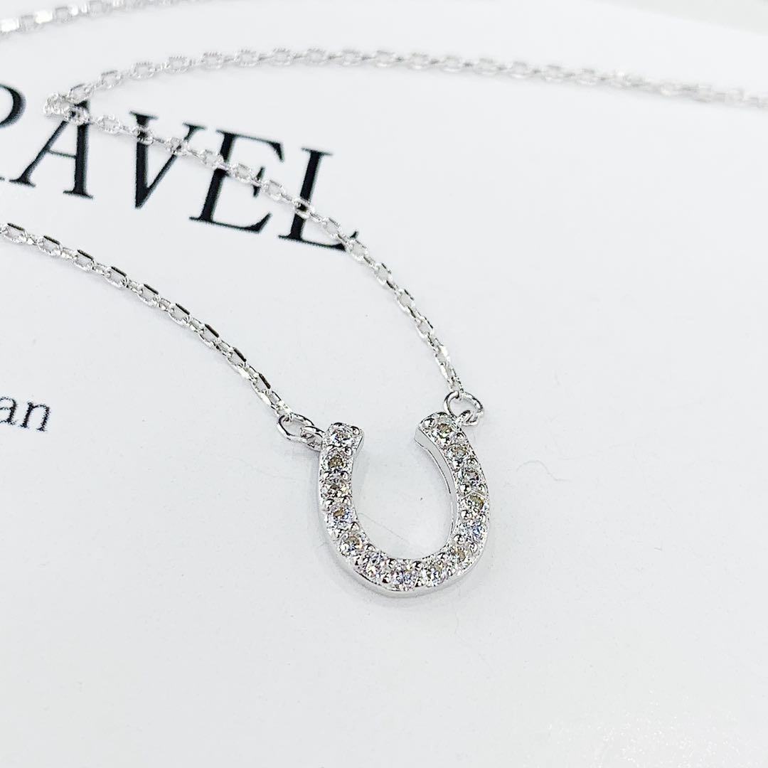The s925 silver micro-inlaid diamond U-shaped necklace does not fade and does not cause allergies details Picture