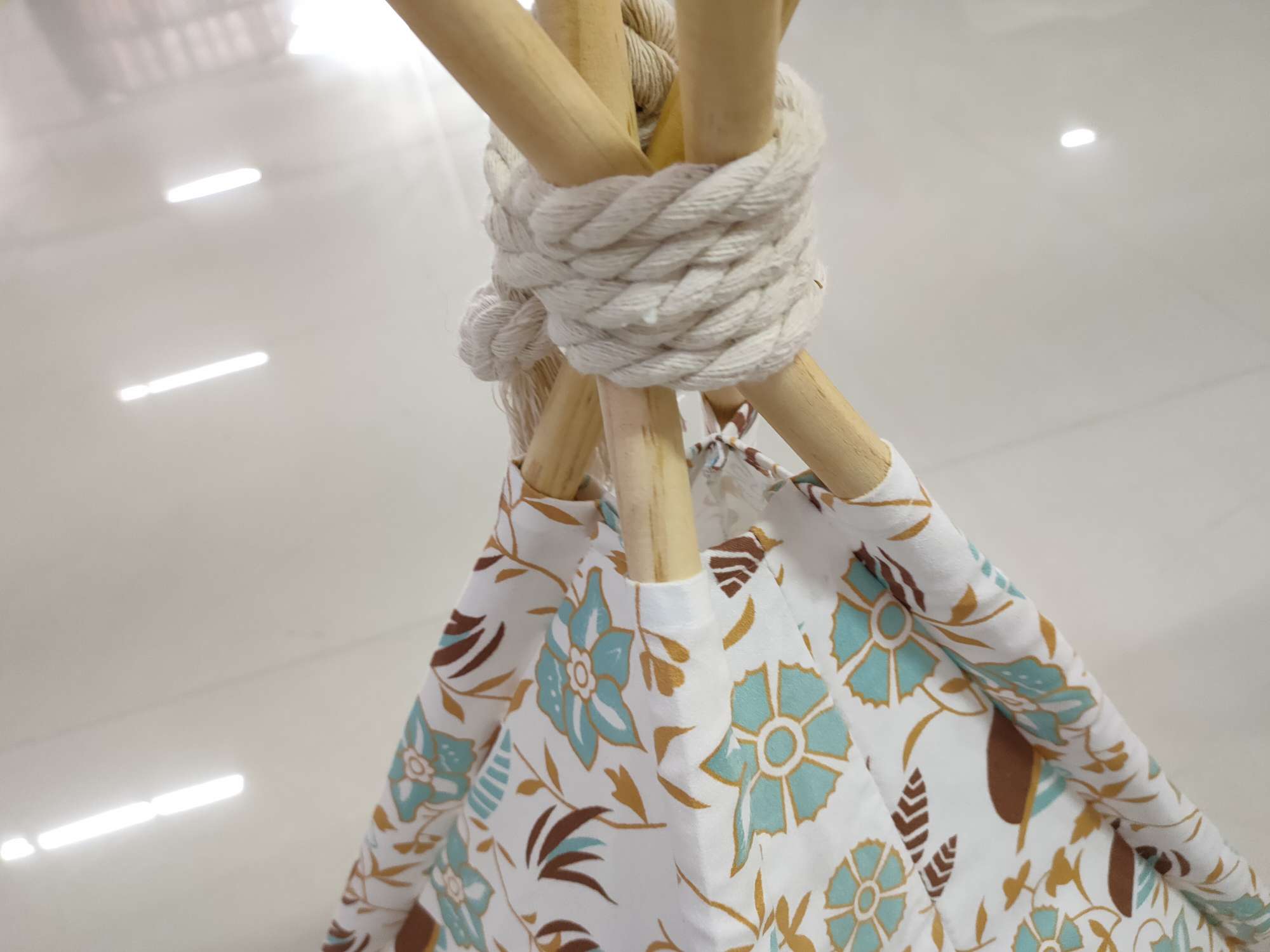 New cat bed, all-season universal pet dog tent, cat bed, dog bed, Teddy bear, Schnauzer, Corgi and other small and medium-sized dog breeds, Ragdoll cat delivery room Application Scenario