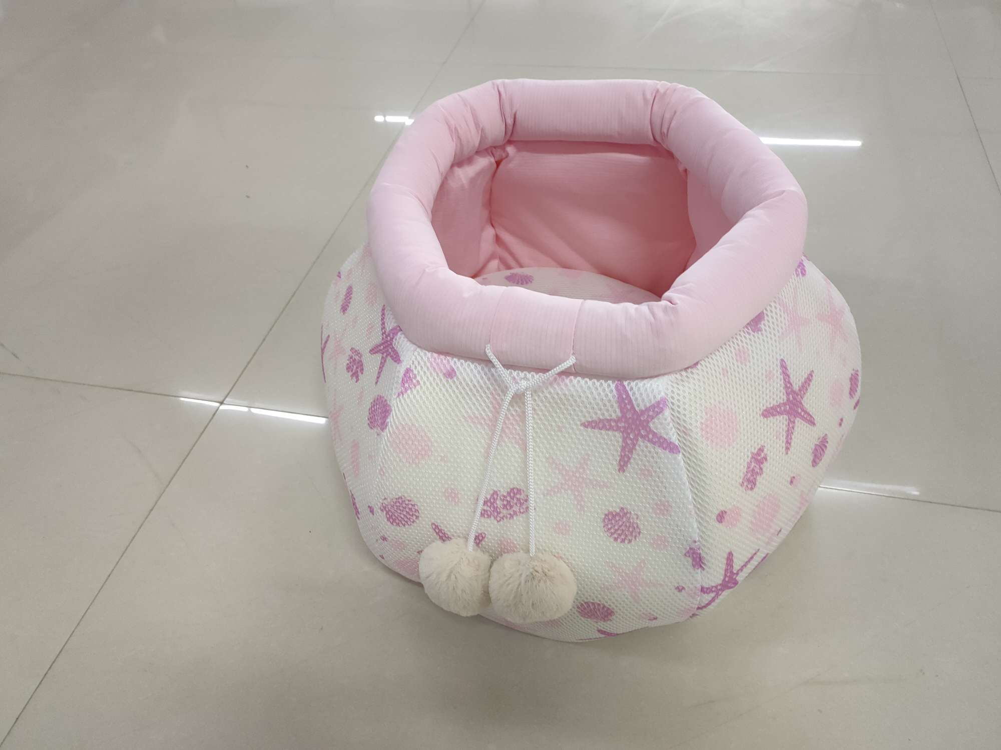 新款凉感冰丝猫窝狗狗泰迪贵宾柯基等小型犬幼年小猫咪宠物窝垫厂家直销白底实物图