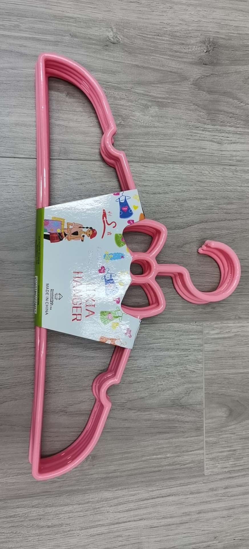 8817 plastic hanger thumbnail