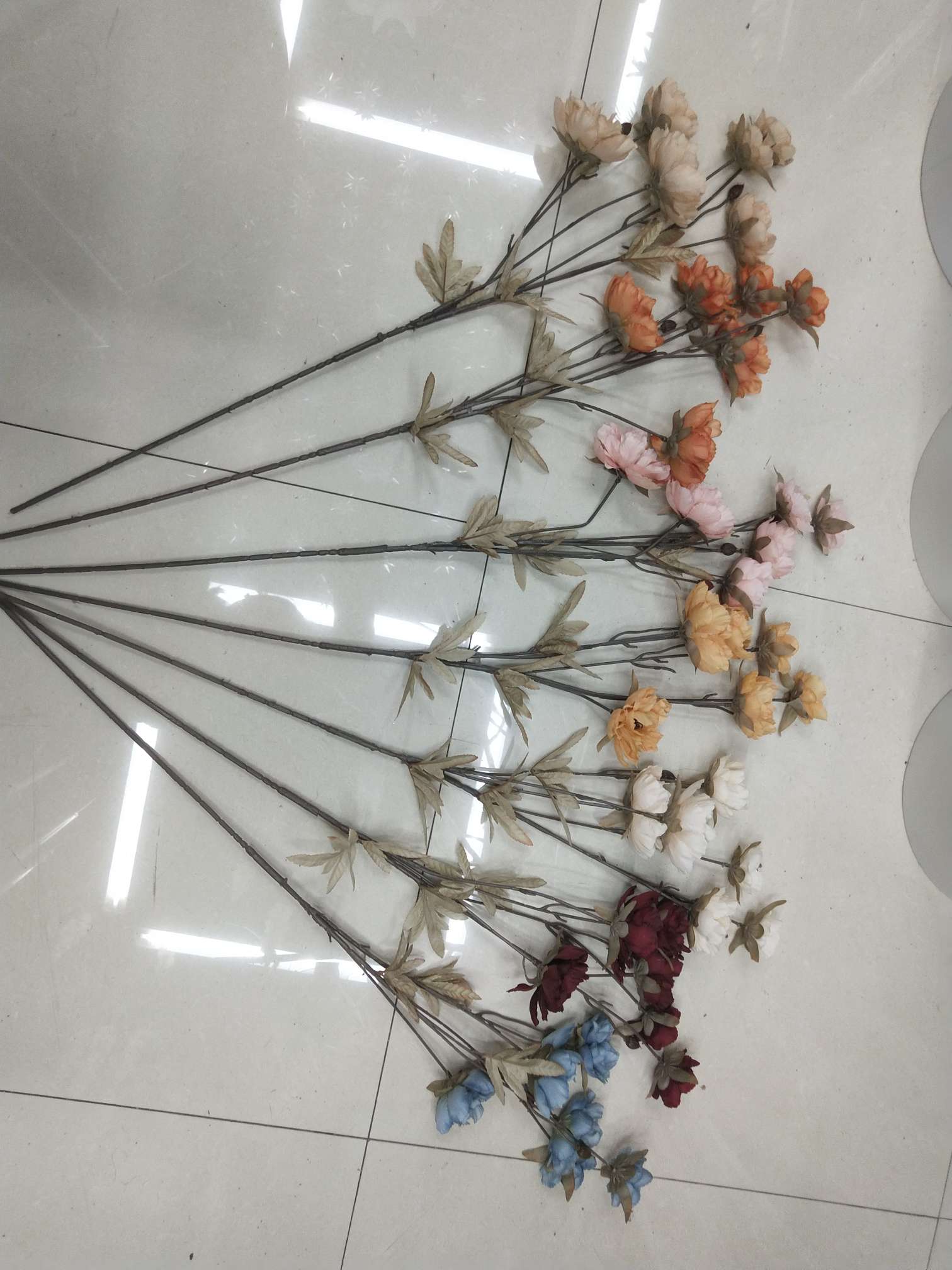 The small peony flower wedding prop is selling well and is a must-have for the wedding auditorium undefined