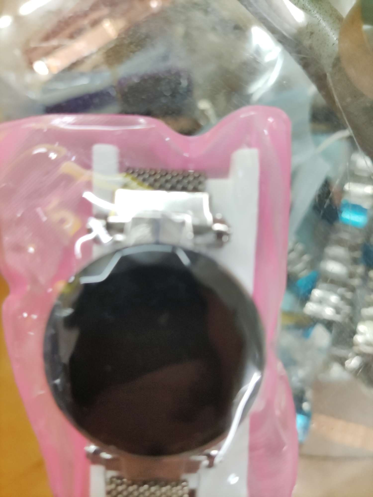 Silver bracelet and black dial electronic watch Specification image